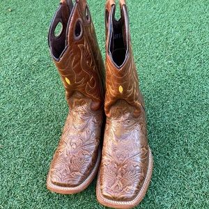 Cowboy Tooled Leather Boots  Size : 25 1/2